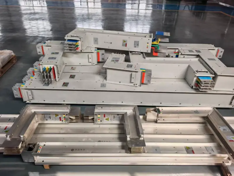 De groei van ondernemingen mogelijk maken: op maat gemaakte busbars worden met succes geleverd ter ondersteuning van industriële upgrades